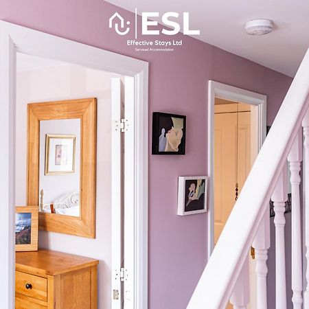 4 Bedroom Townhouse 10Mins Walk From Shrewsbury Town Centre With Parking Esterno foto