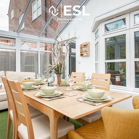 4 Bedroom Townhouse 10Mins Walk From Shrewsbury Town Centre With Parking Esterno foto