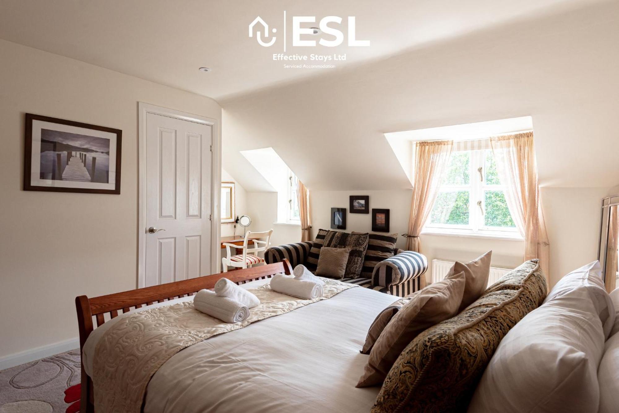 4 Bedroom Townhouse 10Mins Walk From Shrewsbury Town Centre With Parking Esterno foto