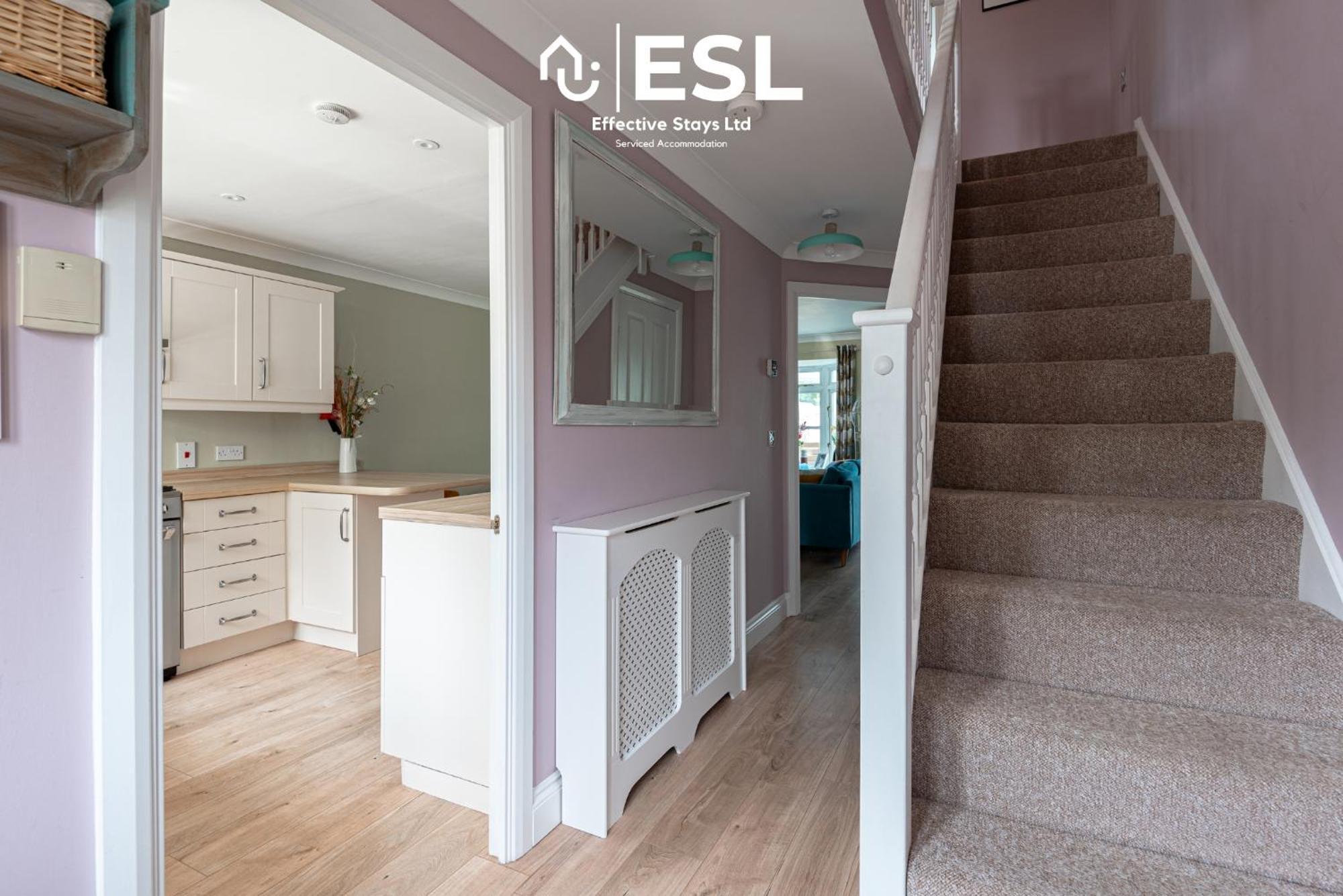 4 Bedroom Townhouse 10Mins Walk From Shrewsbury Town Centre With Parking Esterno foto